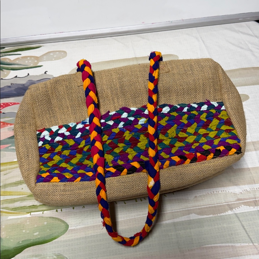 Multicolor Rectangular Tote Handbag Crafted From … - image 5